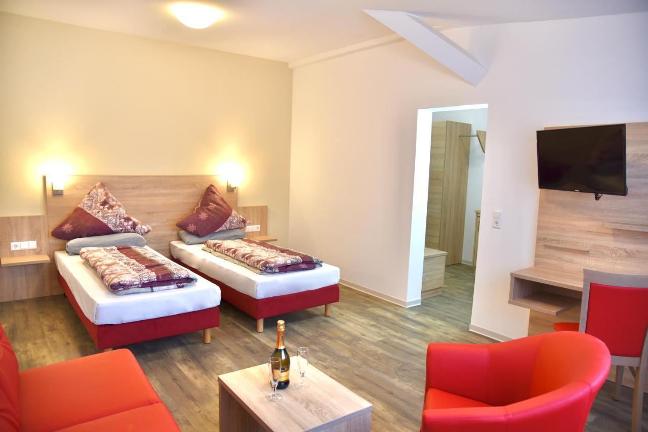 Hotel Da Sabino ซิงเงน ภายนอก รูปภาพ